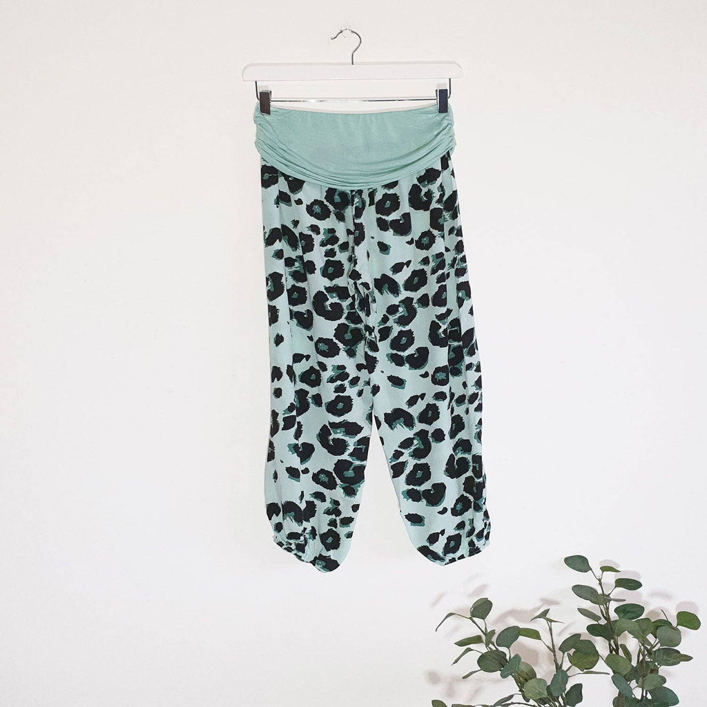 Leopard print hareem style pants with stretchy jersey waistband (O/S): AQUA