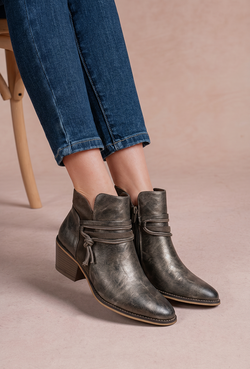 Metallic Ankle Boots with Tied Laces and Pompom (Ref: F6970): Green / 36-41 (223221)
