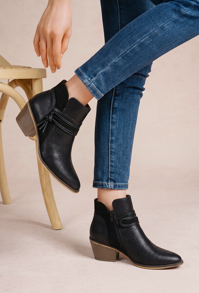 Metallic Ankle Boots with Tied Laces and Pompom (Ref: F6970): Green / 36-41 (223221)