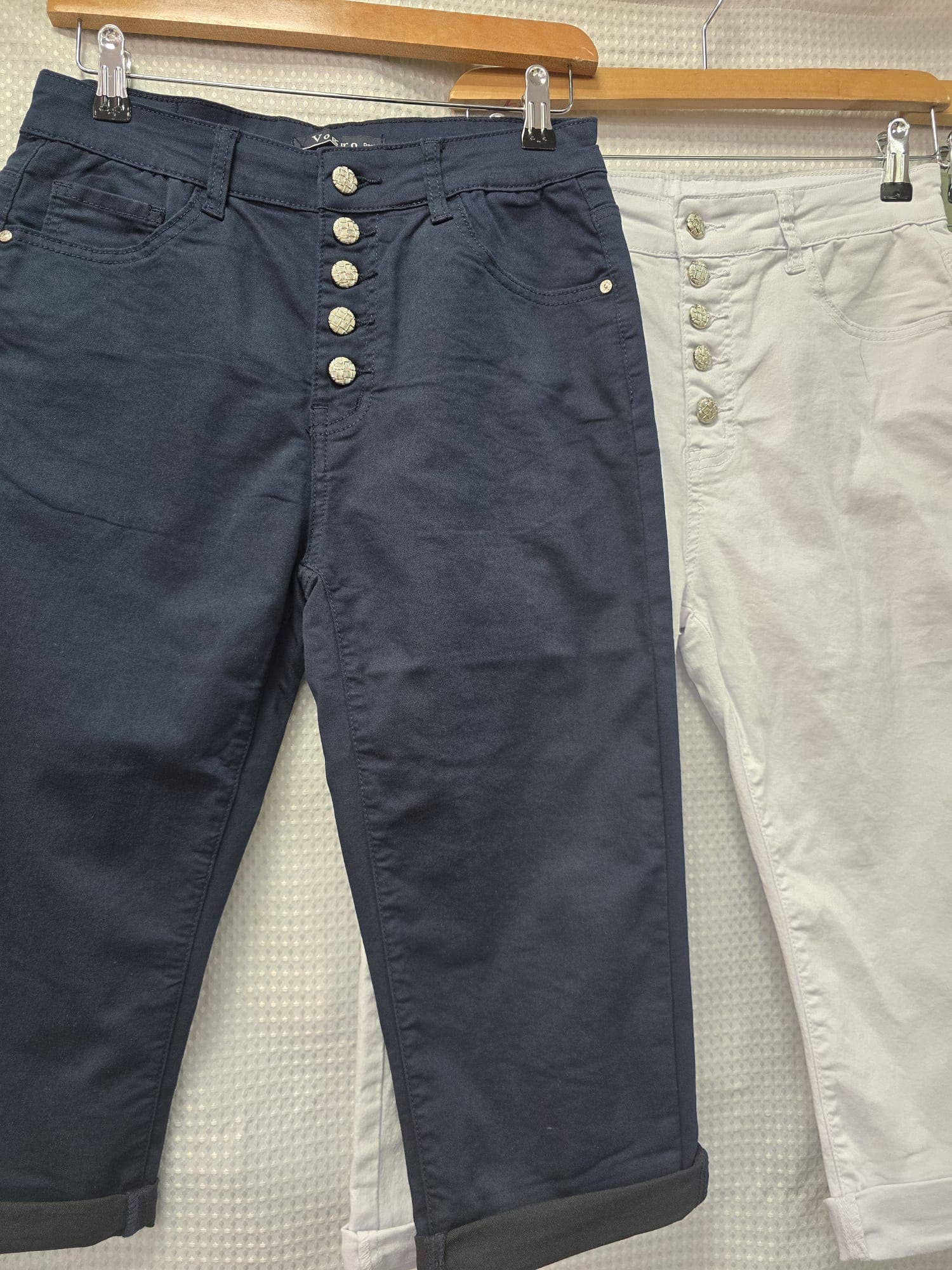Silver Button Detail Capri Cotton Stretch Voggo Short Jeans: Beige