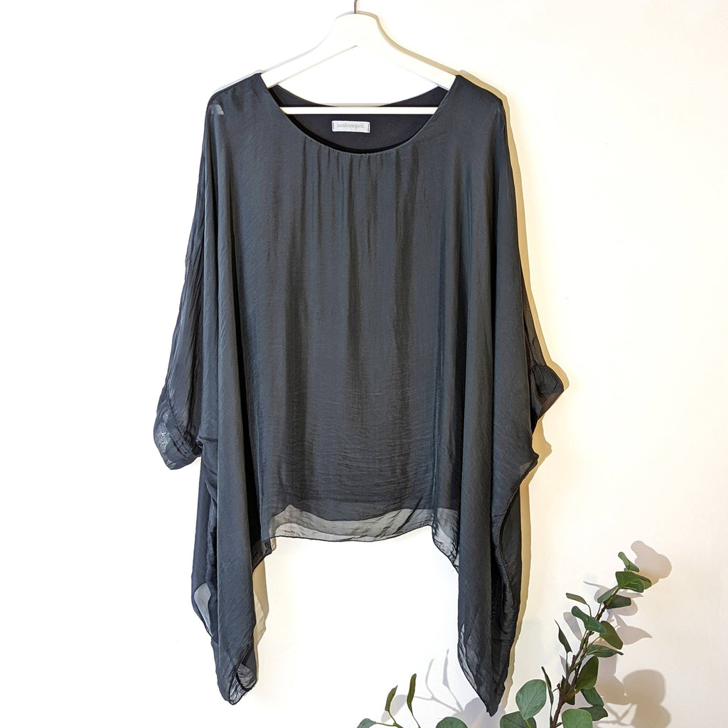 Plain silk tunic with comfortable attached undergarment (O/S): GRN