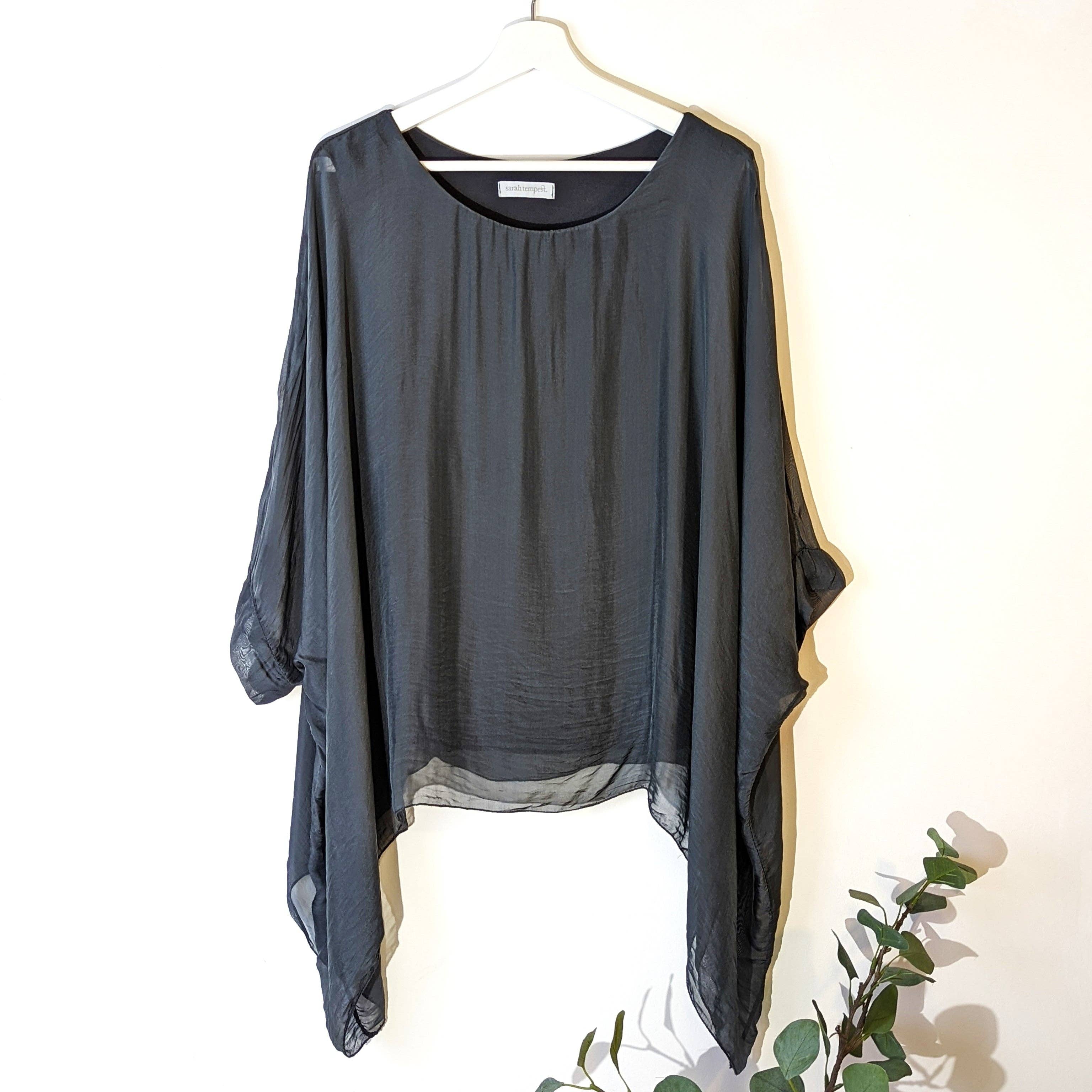 Plain silk tunic with comfortable attached undergarment (O/S): GRN