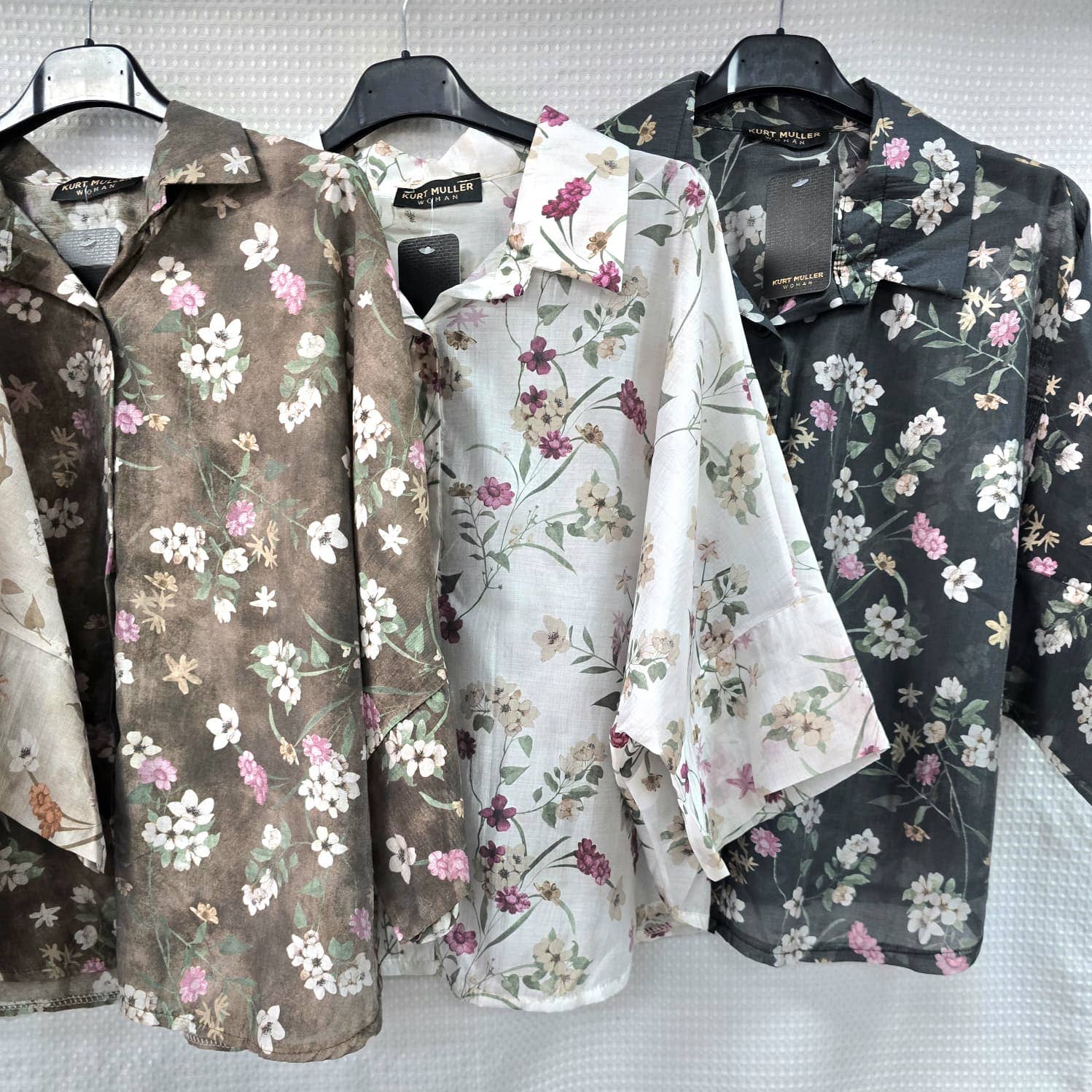 Floral Tencel Blouse: Black
