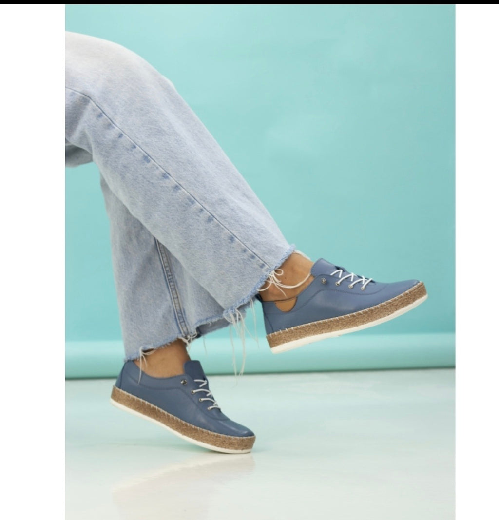 Lunar evie mid blue leather plimsolls
