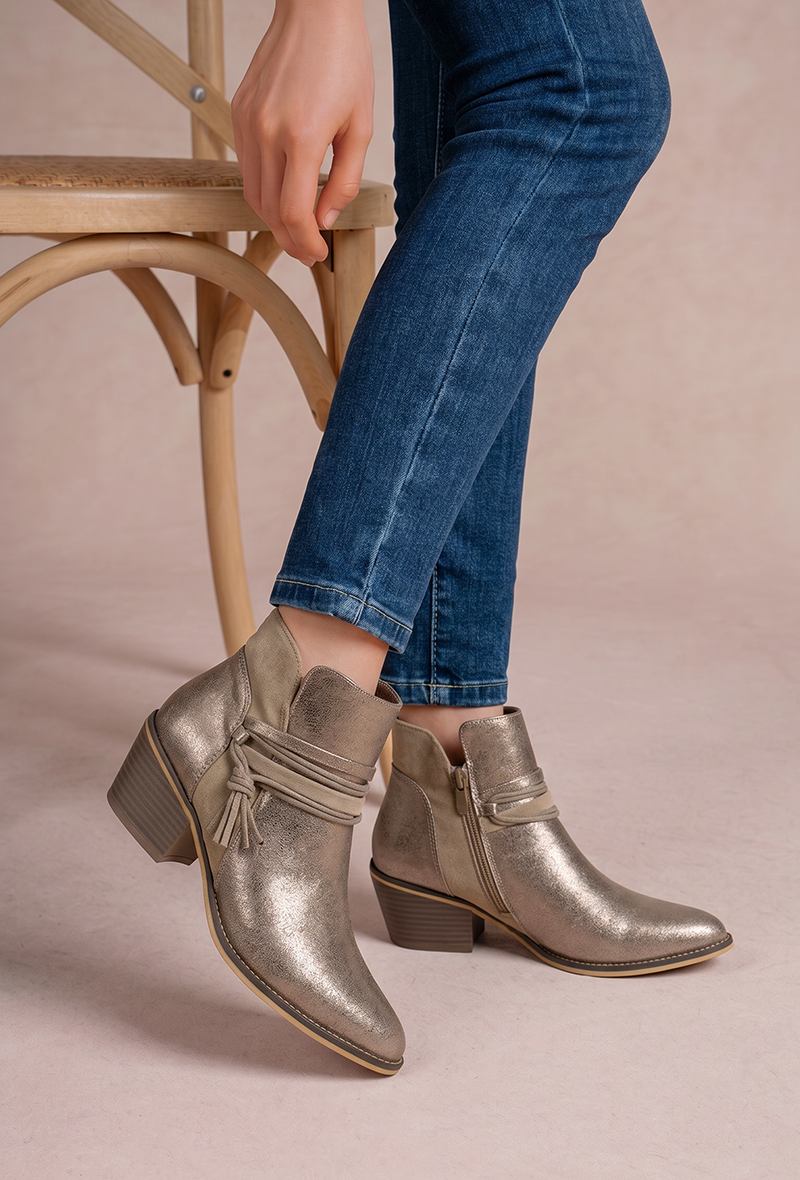 Metallic Ankle Boots with Tied Laces and Pompom (Ref: F6970): Green / 36-41 (223221)