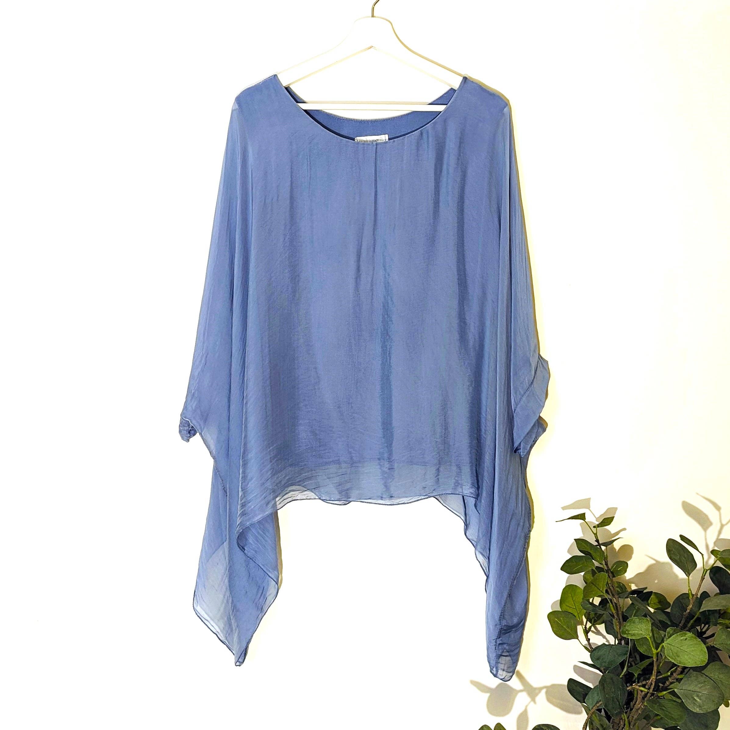 Plain silk tunic with comfortable attached undergarment (O/S): LGRN