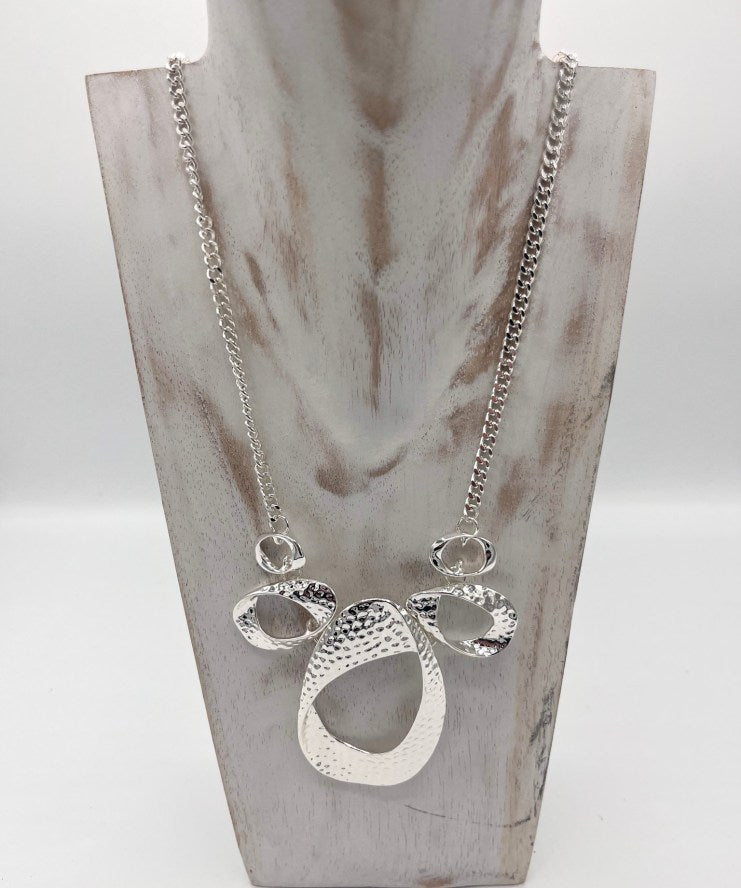 Jess & Lou Beaten Oval Pendant Necklace