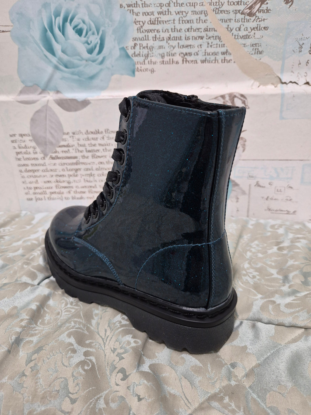 New heavenly feet ocean glitter justina boots