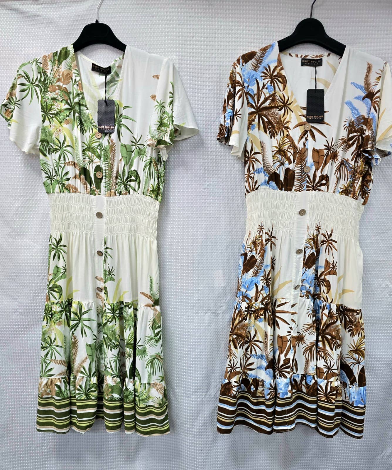 Palms Print V Midi Dress: Brown