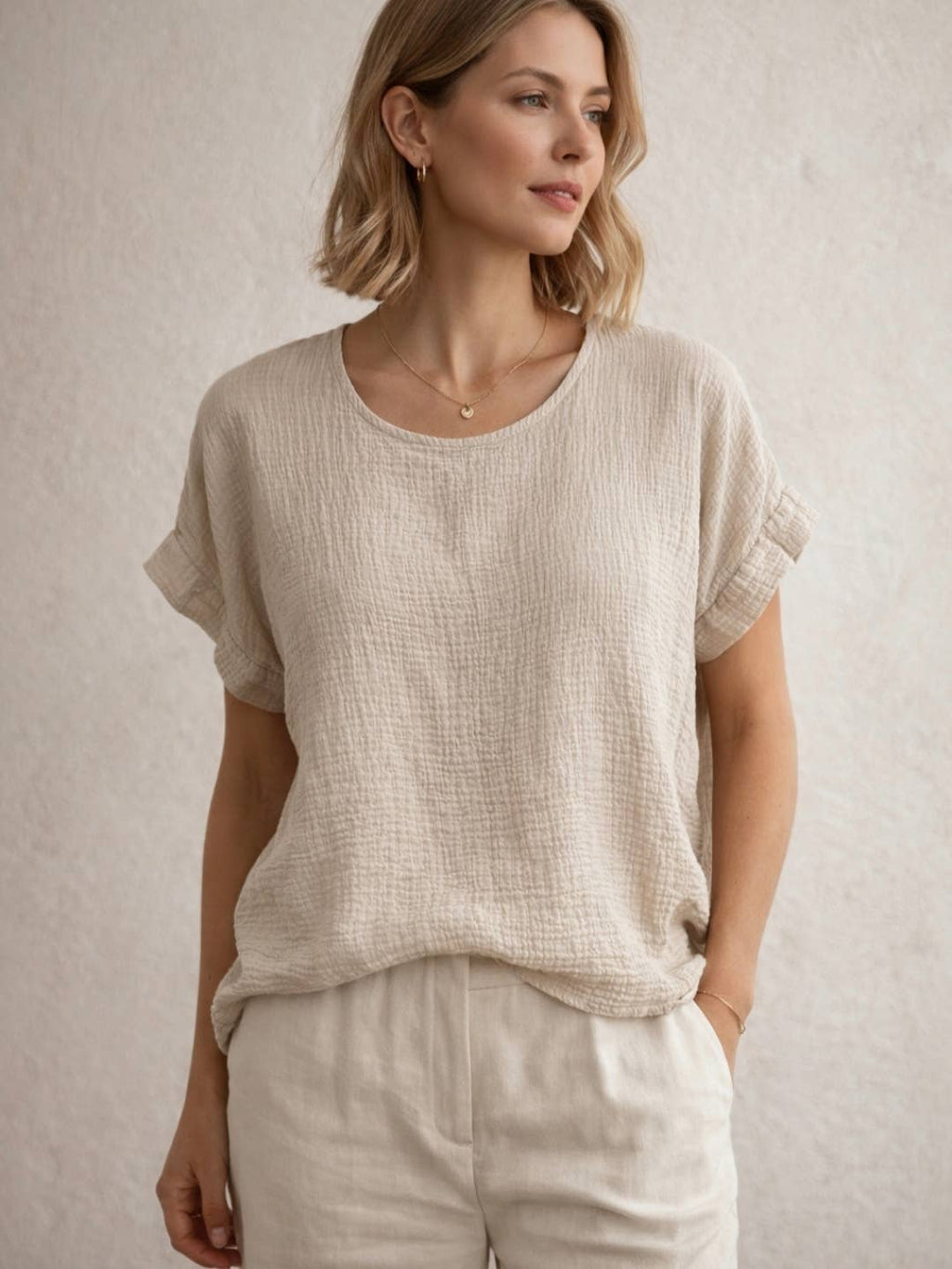 THE TOP SUN: Beige