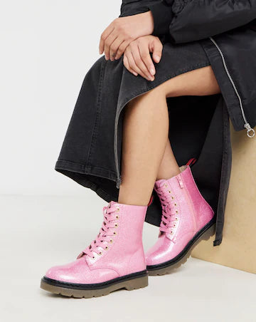 New heavenly feet baby pink glitter ankle boots.